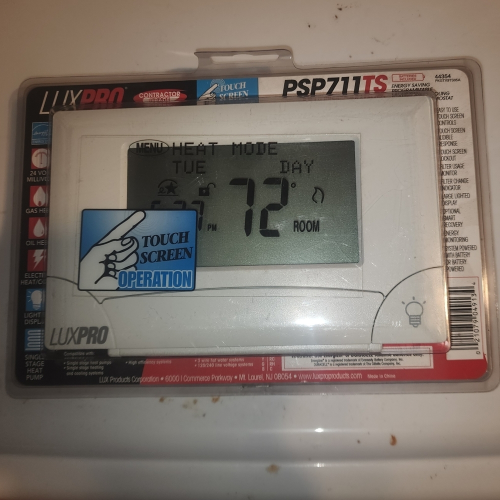 LUX PRO NWT 7 DAY SEALED  PROGRAMMED PSP711TS HEAT COOL THERMOSTAT TOUCH SCREEN